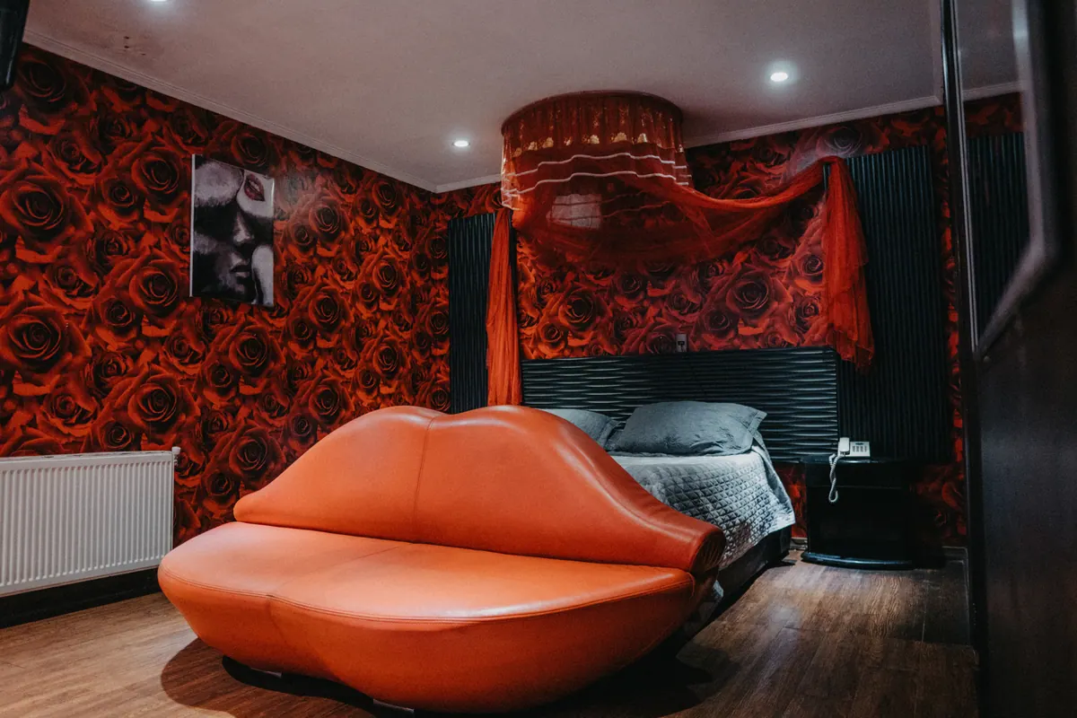 La Romántica – Motel Nevada Concepción